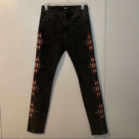 Urban Outfitters Jeans - Picture 4 of 5
